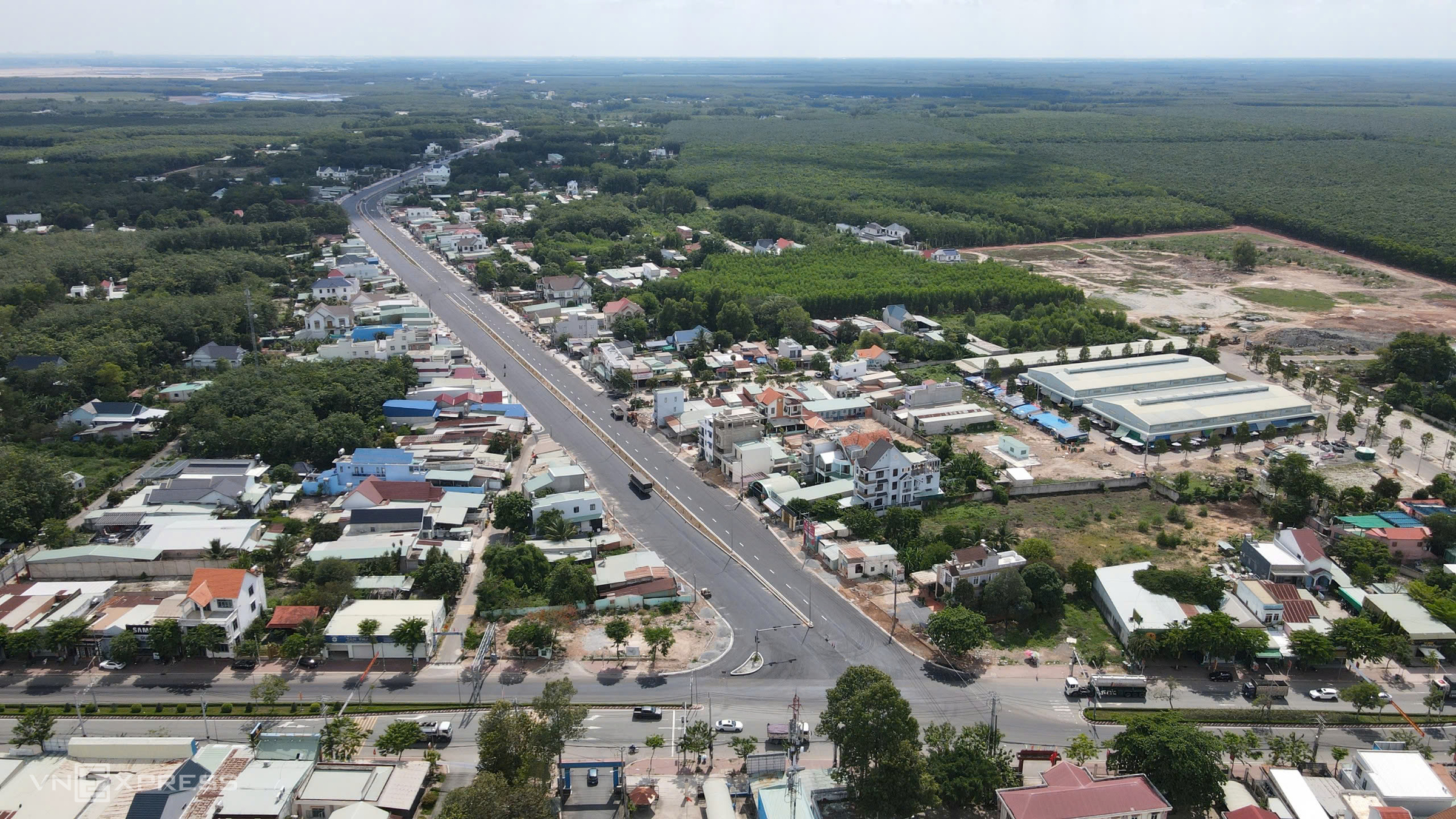 Diện mạo đường 2.000 tỷ đồng nối Vành đai 4 TP HCM