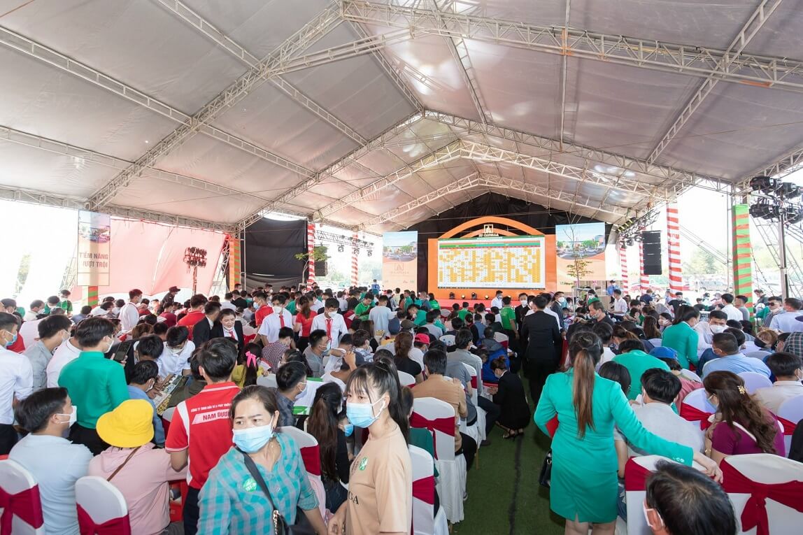 Nguyên nhân giá bất động sản vẫn tăng dù ngân hàng siết vốn cho vay 