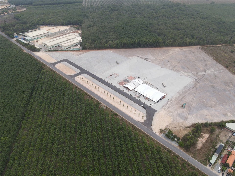 Giao 196ha đất để xây dựng dự án Khu công nghiệp Việt Nam - Singapore III